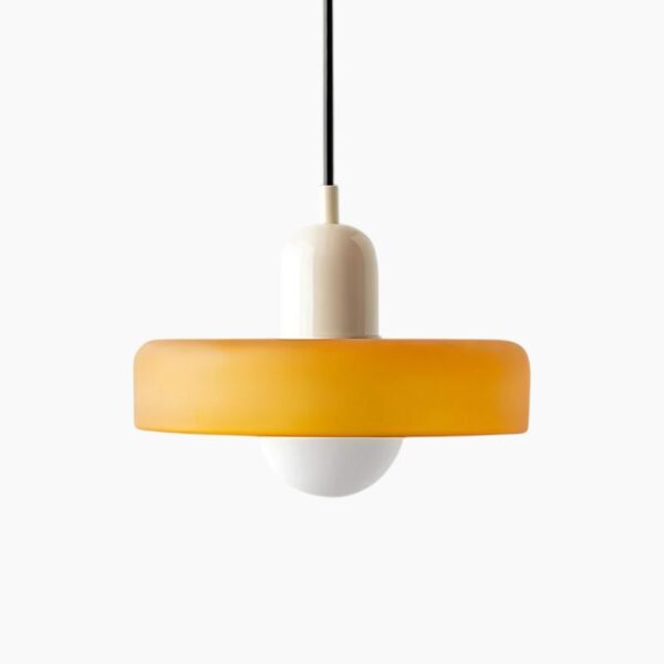 Suspension contemporaine aux lignes aériennes