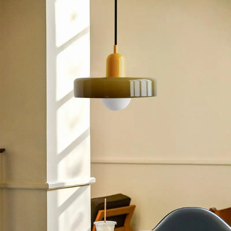 Suspension contemporaine aux lignes aériennes – Image 3