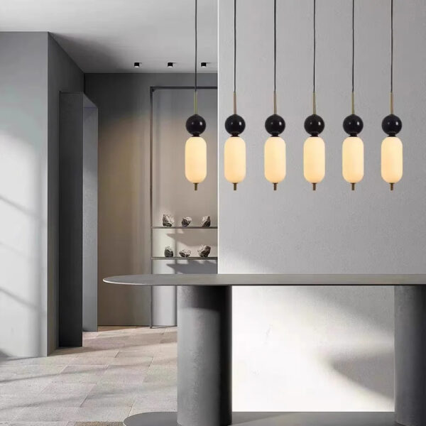 Alternative view of Suspension contemporaine en marbre naturel