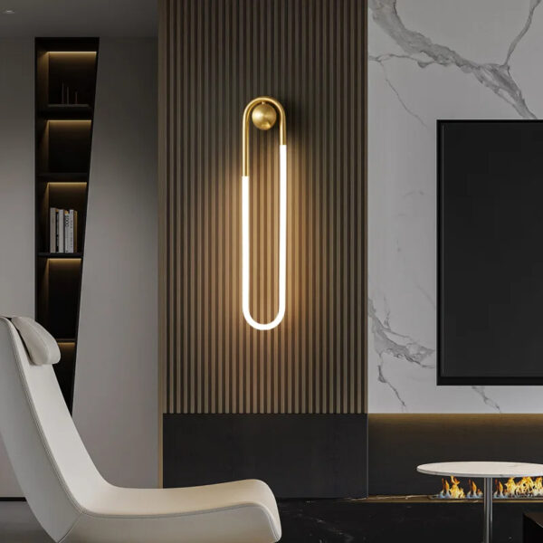 Alternative view of Applique murale contemporaine LED en finition cuivre