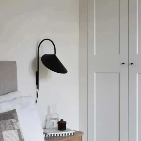 Alternative view of Applique murale LED contemporaine signature