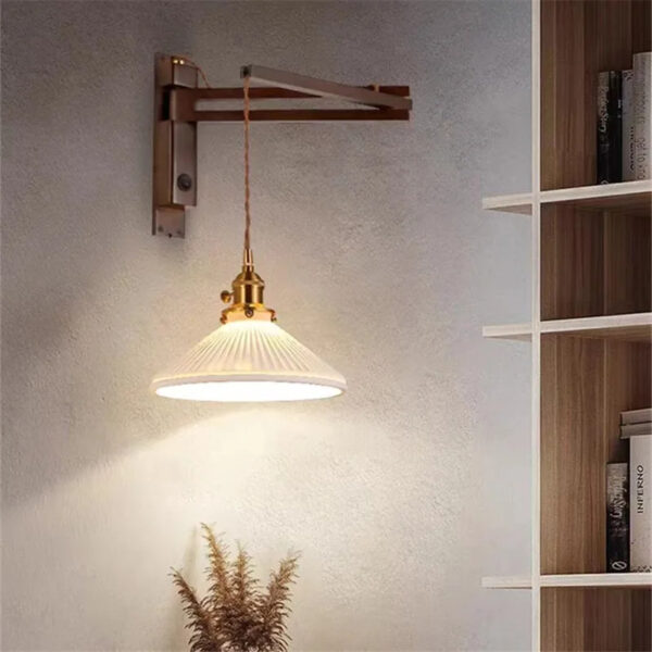 Alternative view of Applique murale orientable en bois d'inspiration asiatique