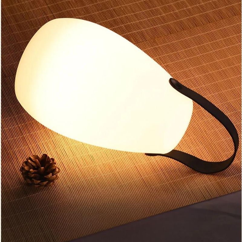 Lampe à poser portable et télécommandée