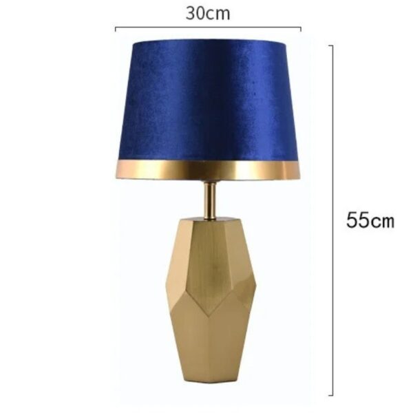 Lampe de chevet avec abat-jour bleu vibrant