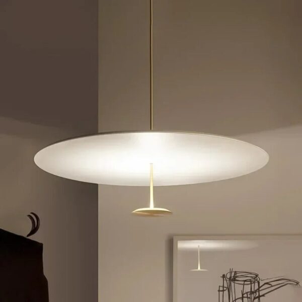 Suspension créative au design minimaliste