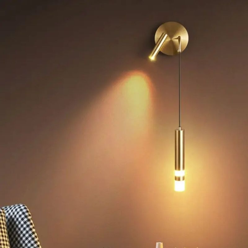 Applique murale orientable dorée minimaliste